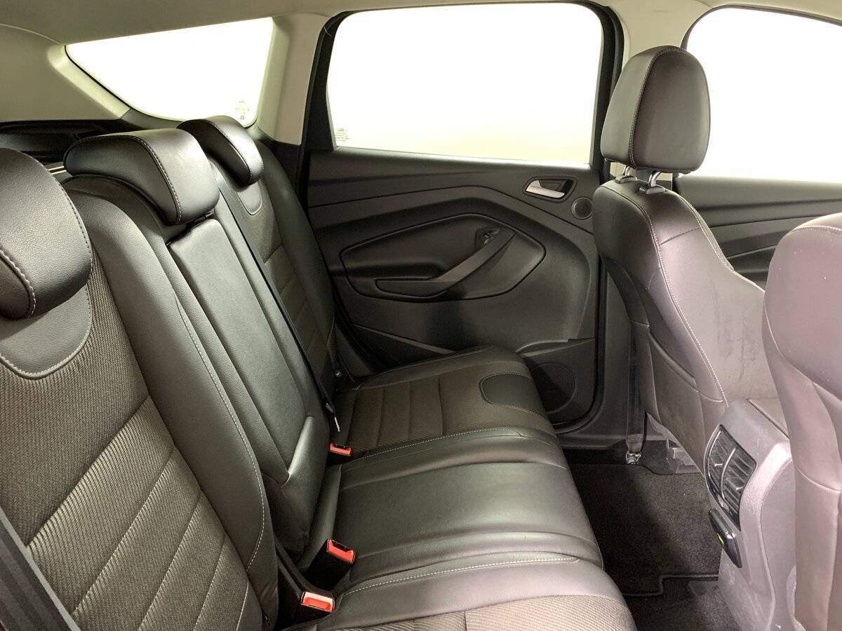 Ford Kuga 2014 года с пробегом. Фото: #16