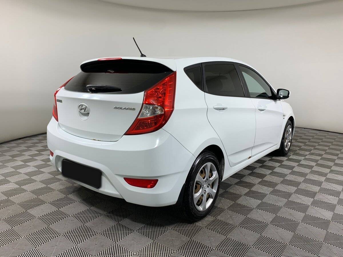 Hyundai Solaris 2013 года с пробегом. Фото: #4