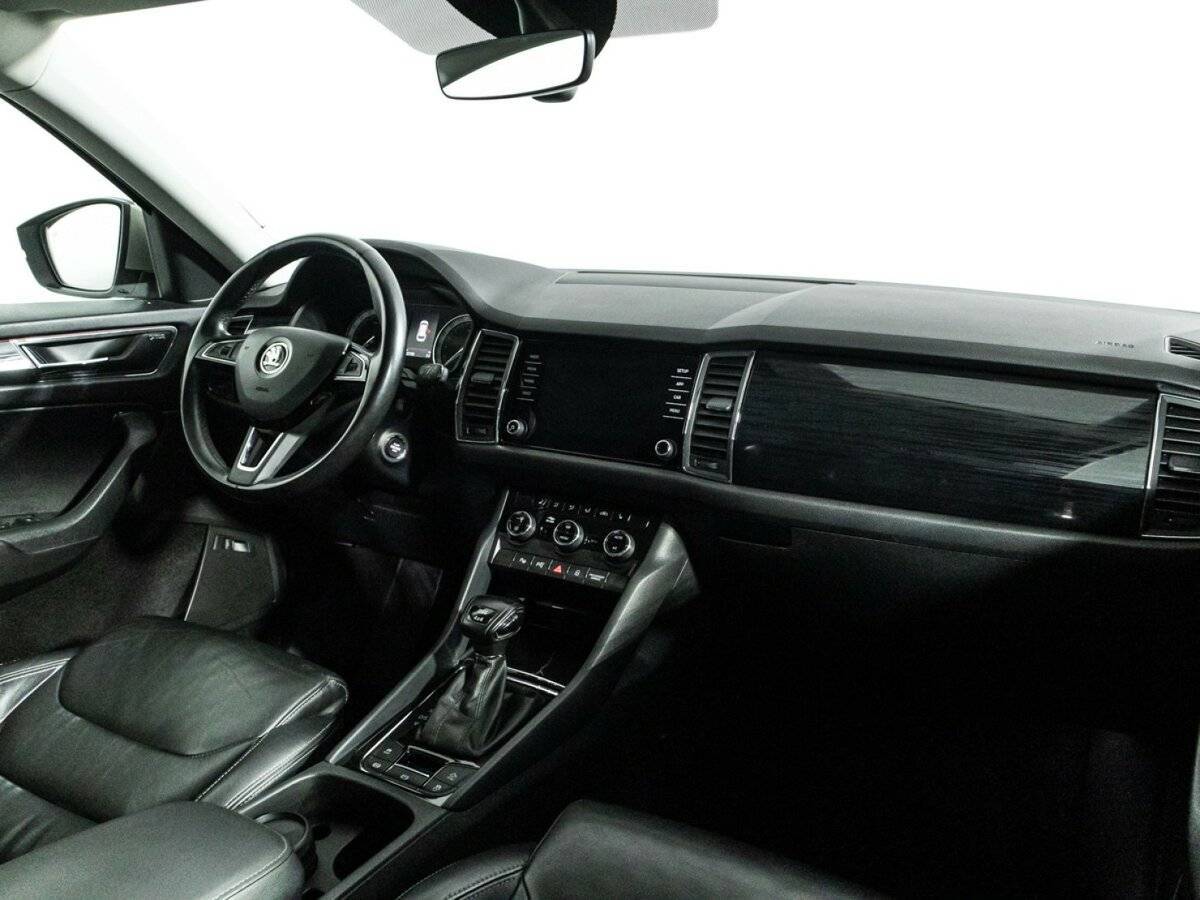 Б/У Шкода Кодиак 2018 года. Фото: #8