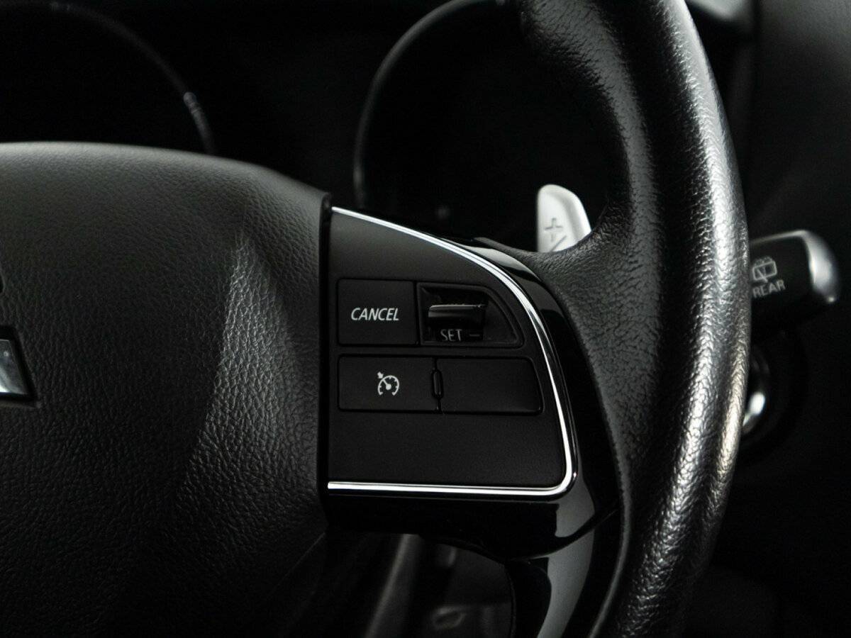 Б/У Митсубиши АС-Икс 2018 года. Фото: #19