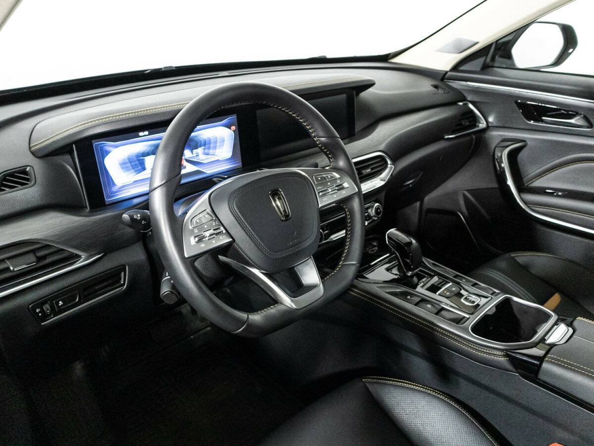 FAW Bestune T77 2022 года с пробегом. Фото: #10