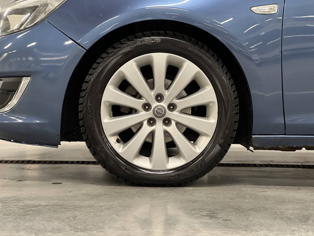 Opel Astra 2013 года с пробегом. Фото: #17