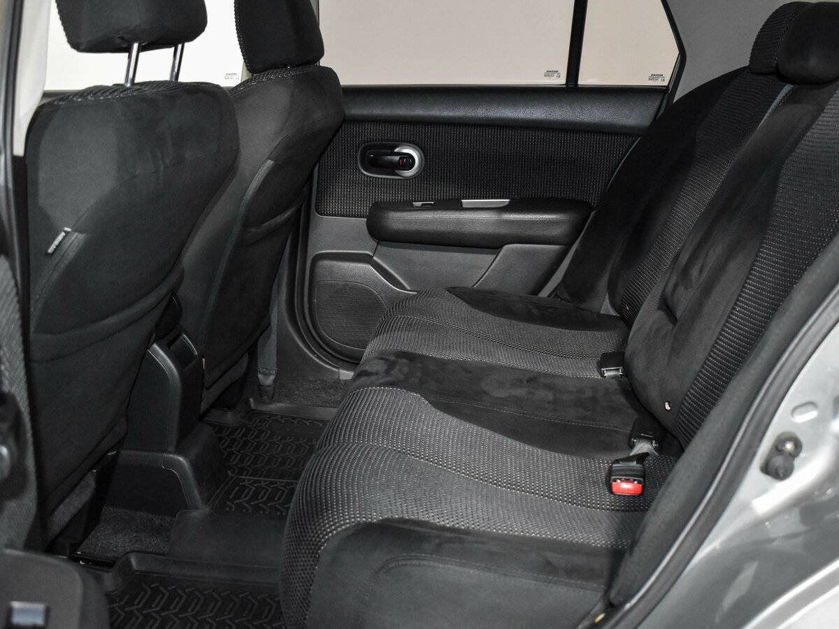 Б/У Ниссан Тиида 2013 года. Фото: #10