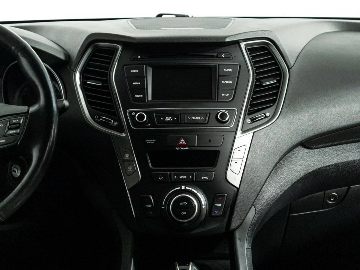 Б/У Хендай Санта Фе 2017 года. Фото: #13