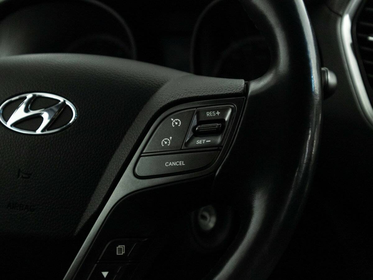 Б/У Хендай Санта Фе 2017 года. Фото: #18