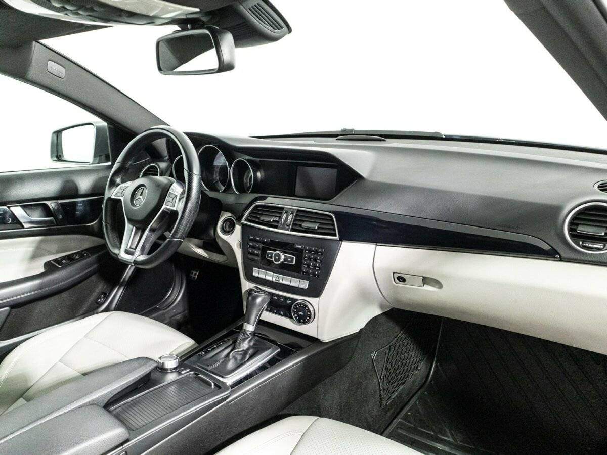 Mercedes-Benz C-Класс 2012 года с пробегом. Фото: #8