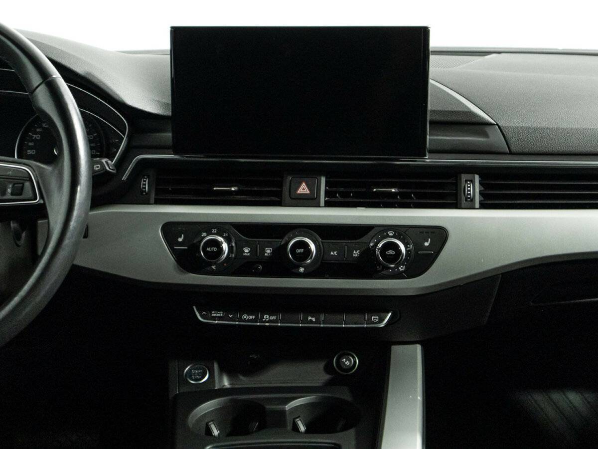 Audi A4 2020 года с пробегом. Фото: #13