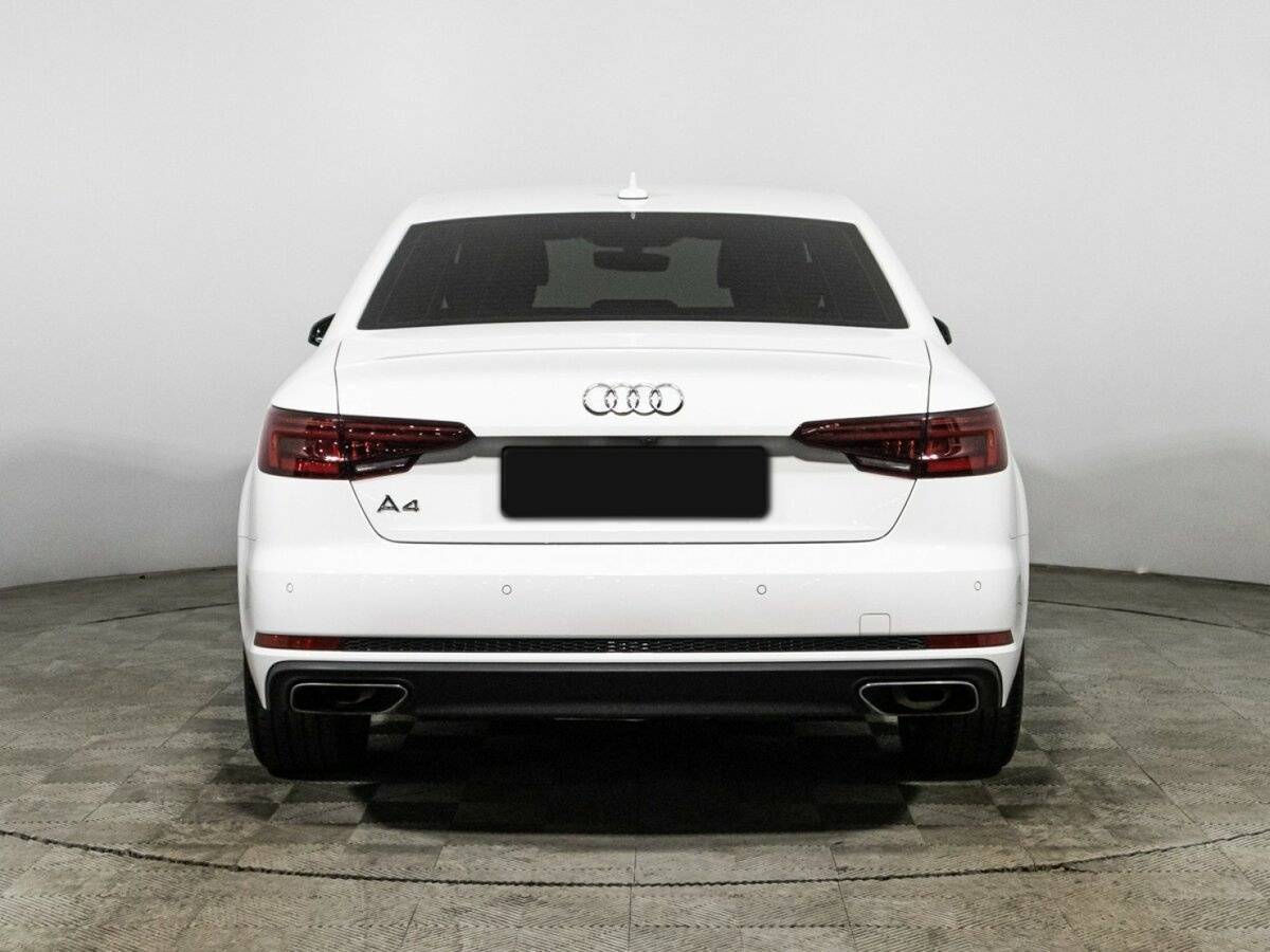 Audi A4 2019 года с пробегом. Фото: #5