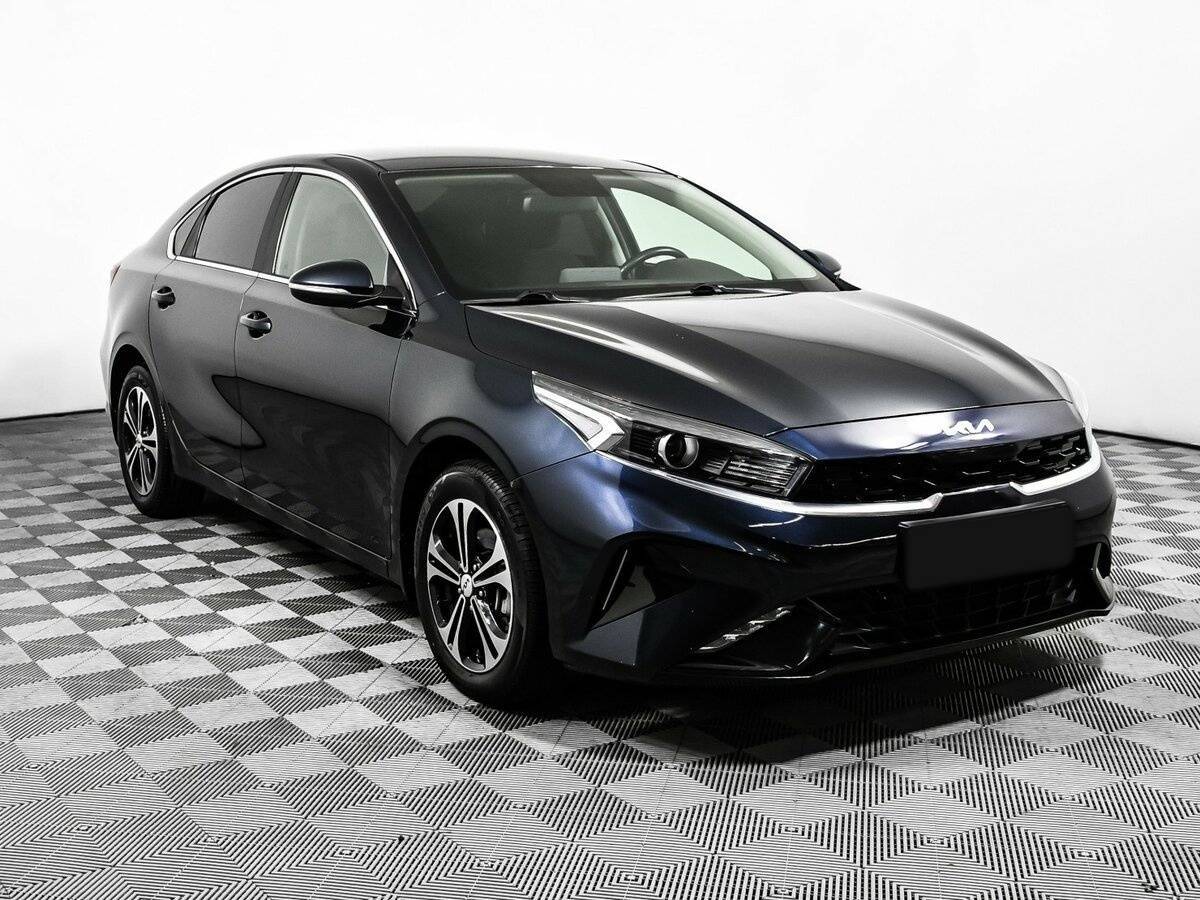 Б/У Киа Церато 2022 года. Фото: #2