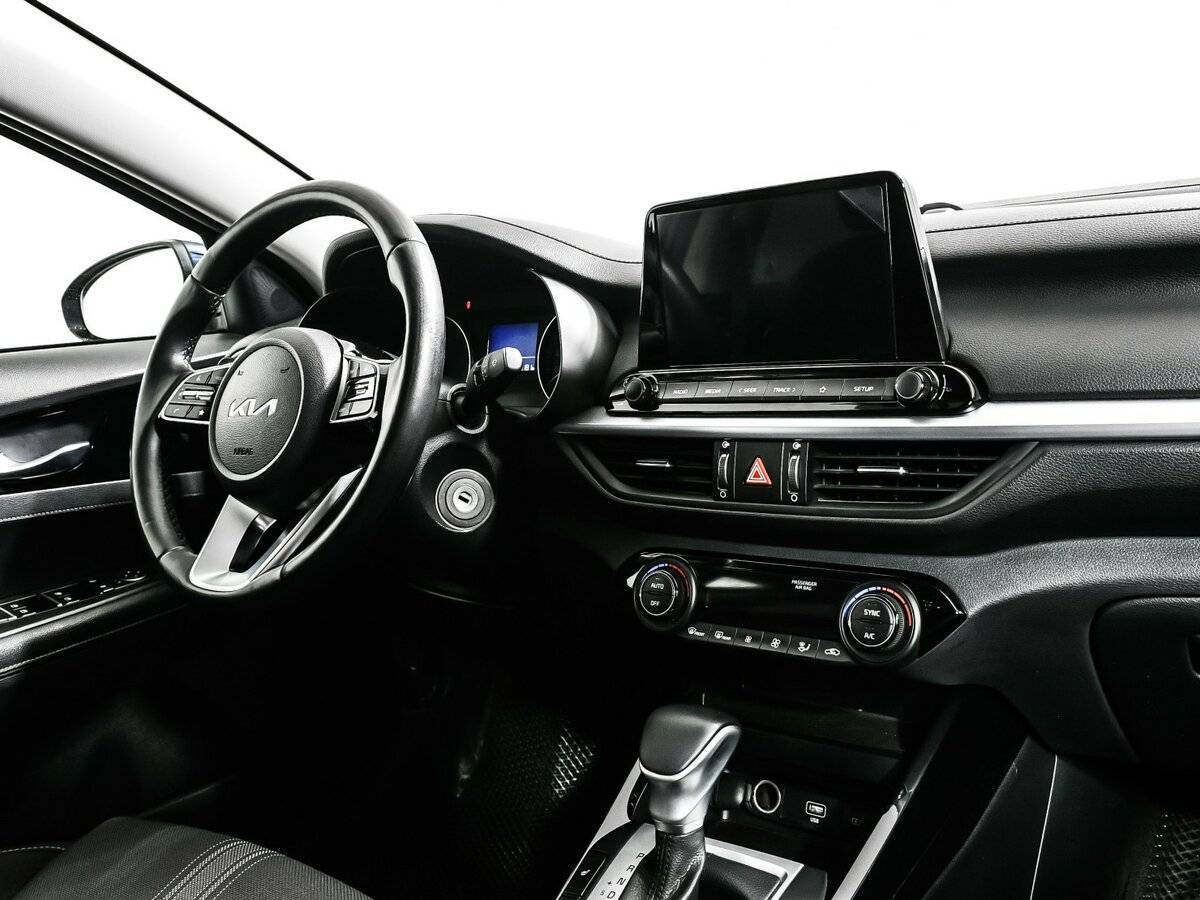 Б/У Киа Церато 2022 года. Фото: #8