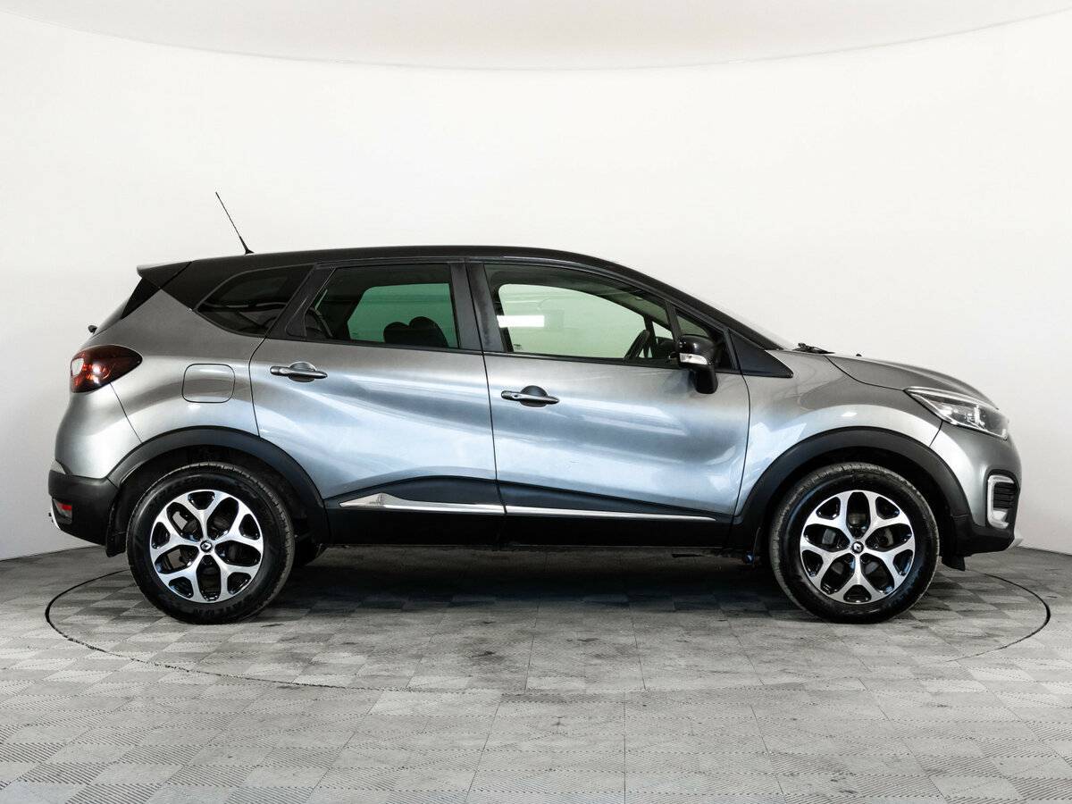 Renault Kaptur 2017 года с пробегом. Фото: #3