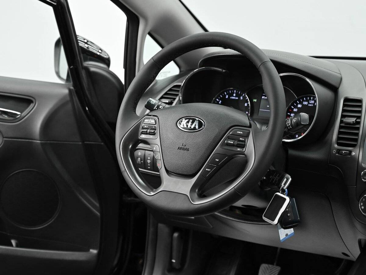 Б/У Киа Церато 2015 года. Фото: #9