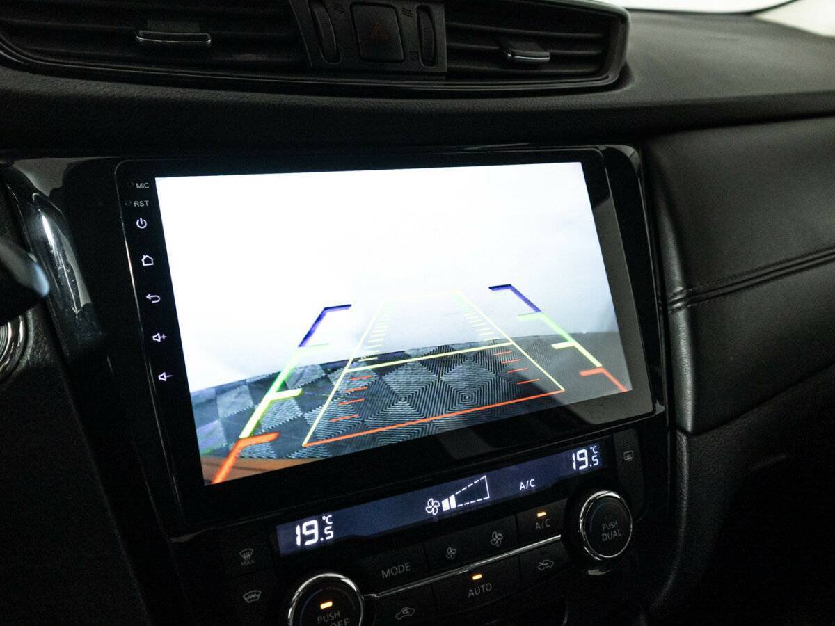 Б/У Ниссан Икс-Трейл 2019 года. Фото: #16