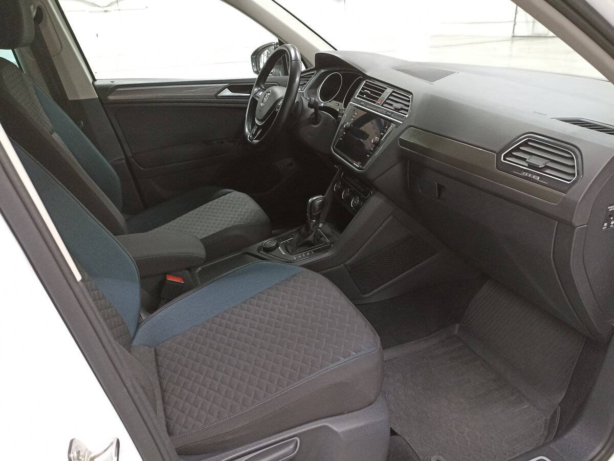 Volkswagen Tiguan 2019 года с пробегом. Фото: #10