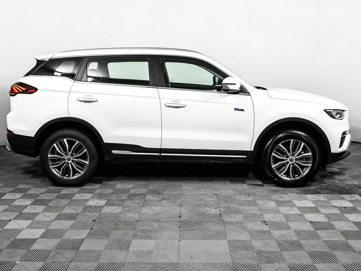 Geely Atlas Pro 2022 года с пробегом. Фото: #3