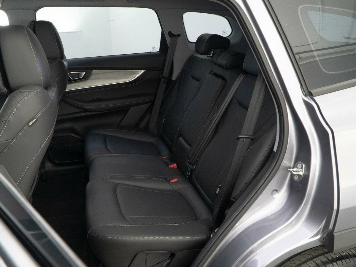 Chery Tiggo 8 2022 года с пробегом. Фото: #8