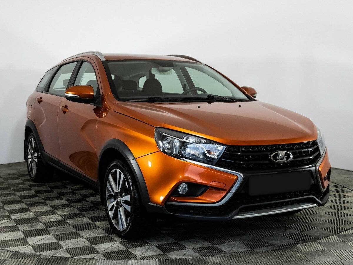 Lada (ВАЗ) Vesta 2019 года с пробегом. Фото: #2