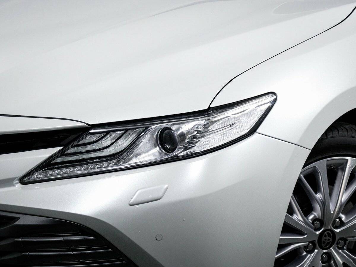 Toyota Camry 2019 года с пробегом. Фото: #15