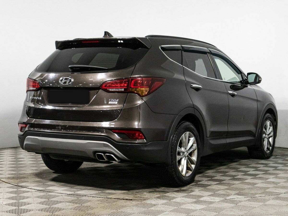Hyundai Santa Fe 2017 года с пробегом. Фото: #4