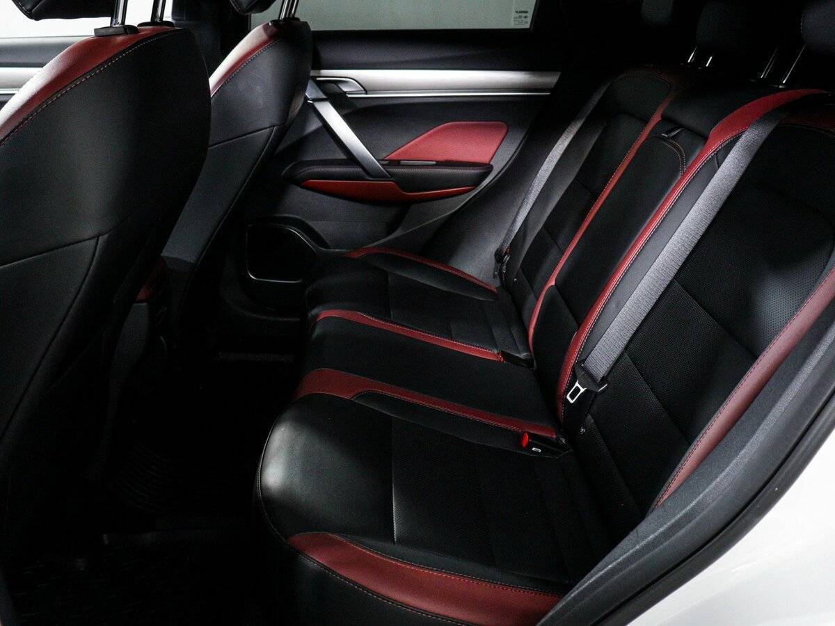 Б/У Джили Кулрэй 2021 года. Фото: #9