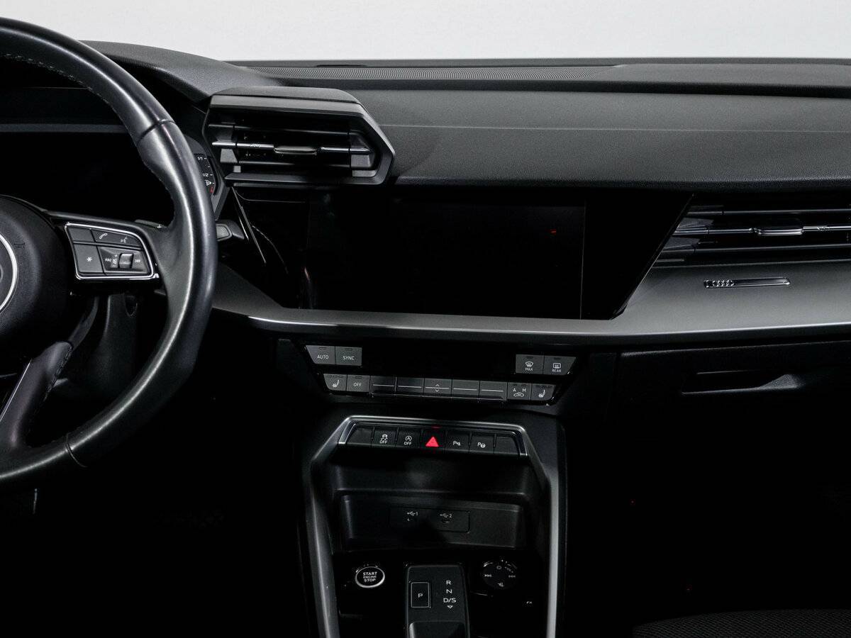 Audi A3 2021 года с пробегом. Фото: #12
