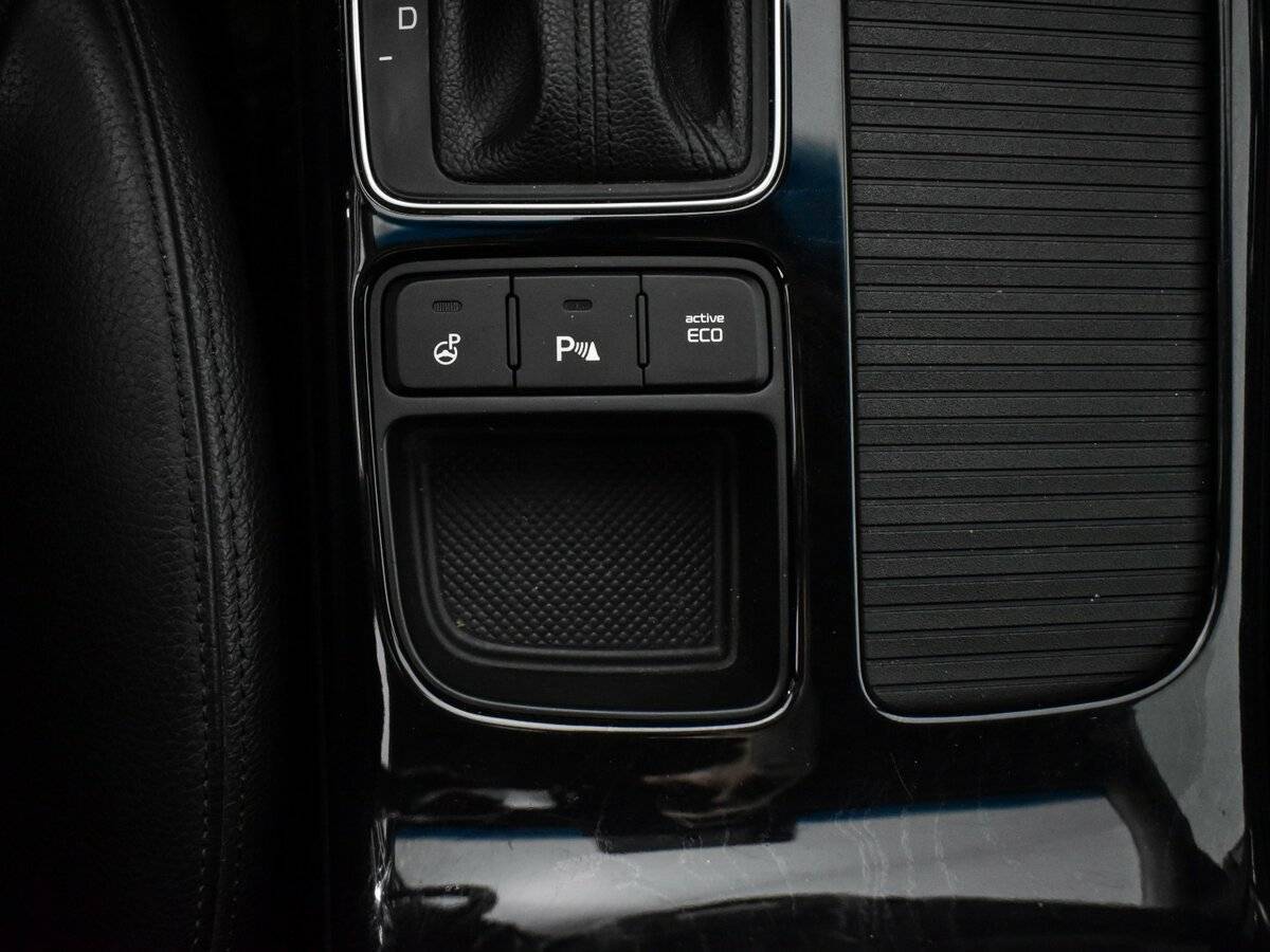 Б/У Киа Соренто 2017 года. Фото: #10