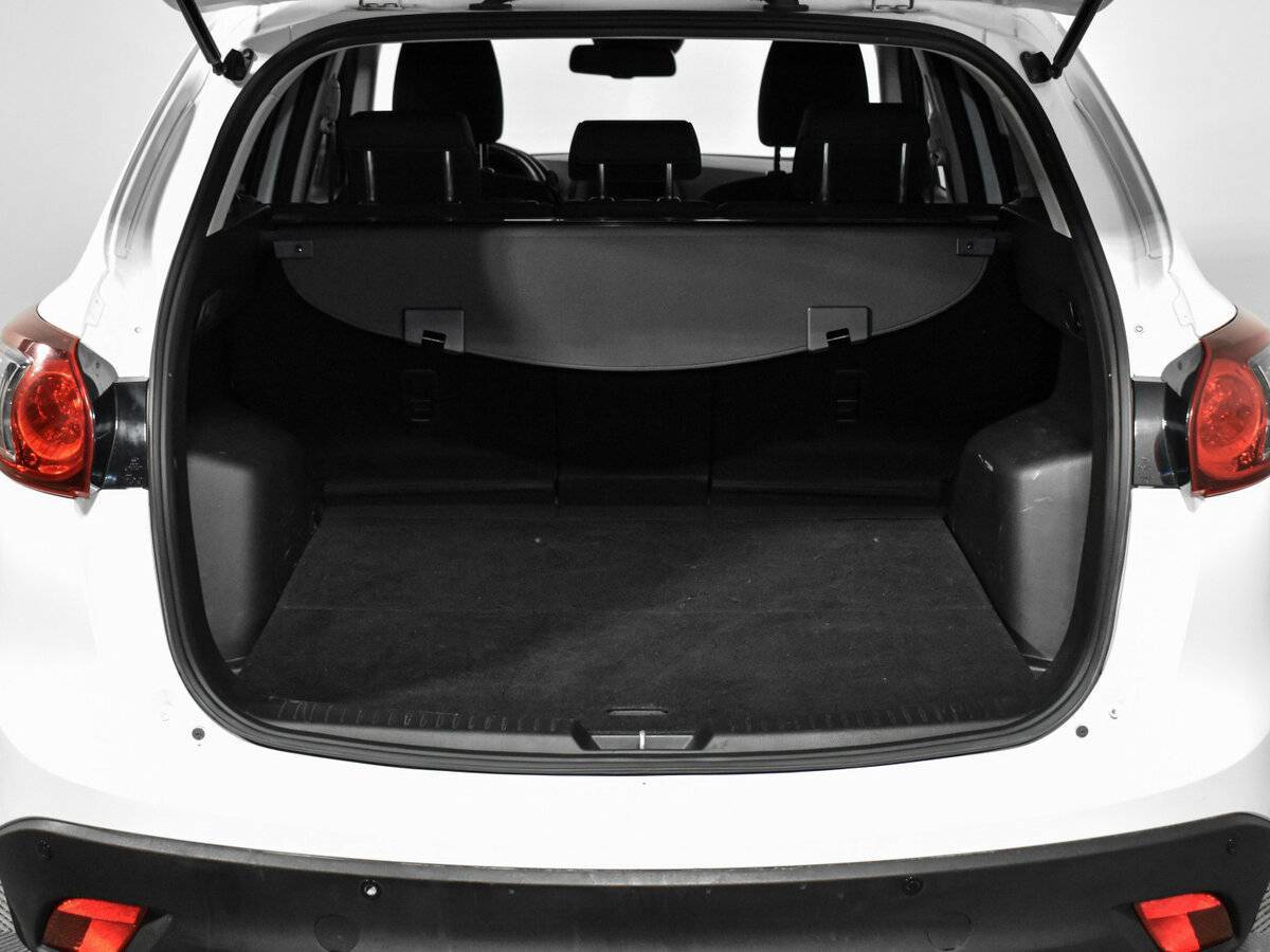 Б/У Мазда Ц-Икс-5 2016 года. Фото: #21