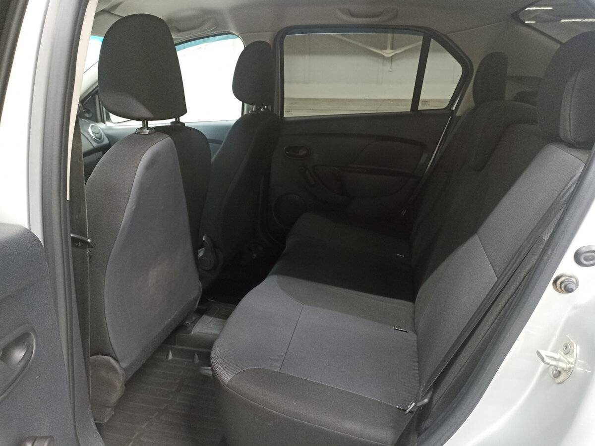 Renault Logan 2017 года с пробегом. Фото: #11