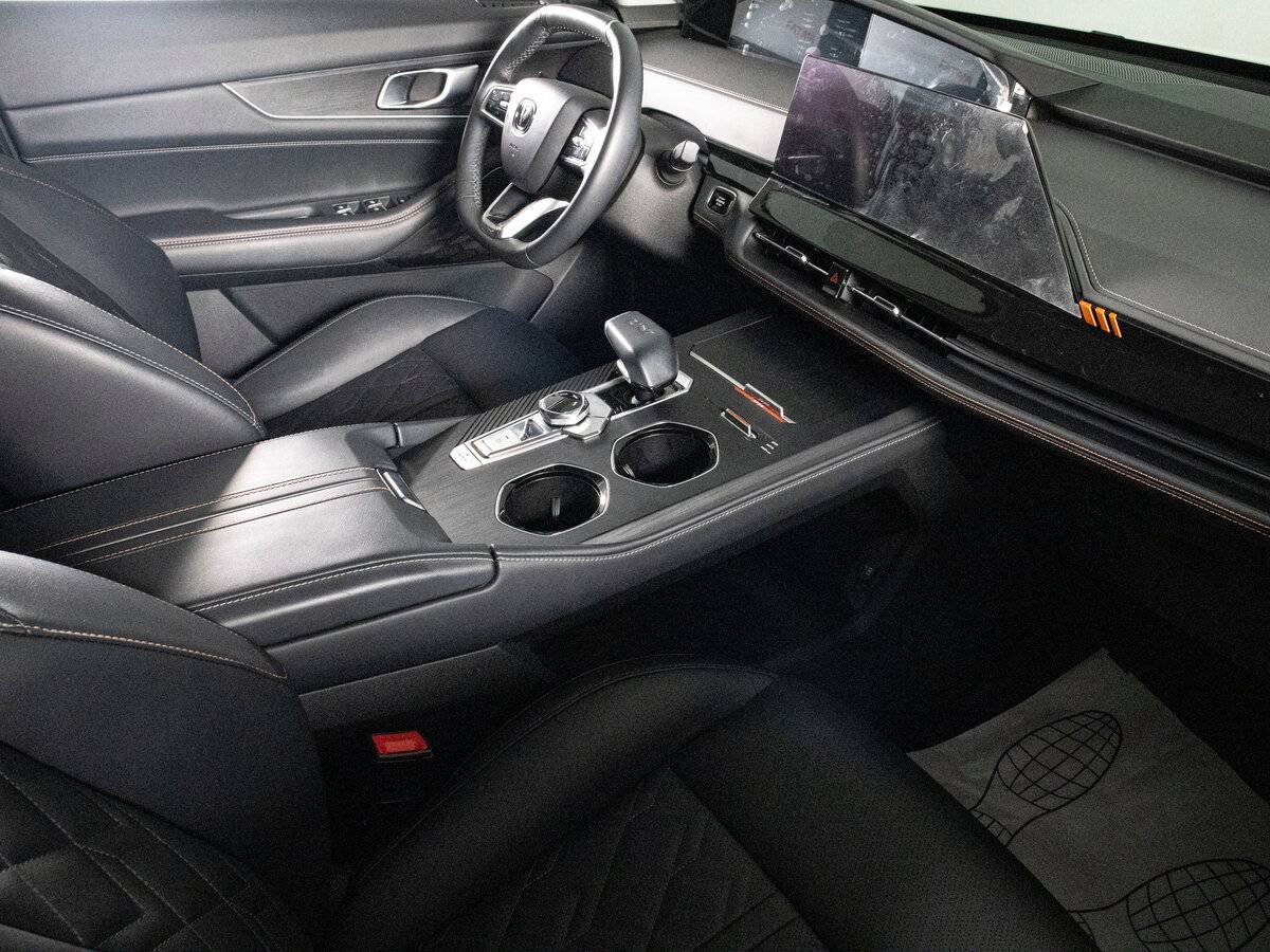 Changan UNI-K 2023 года с пробегом. Фото: #7