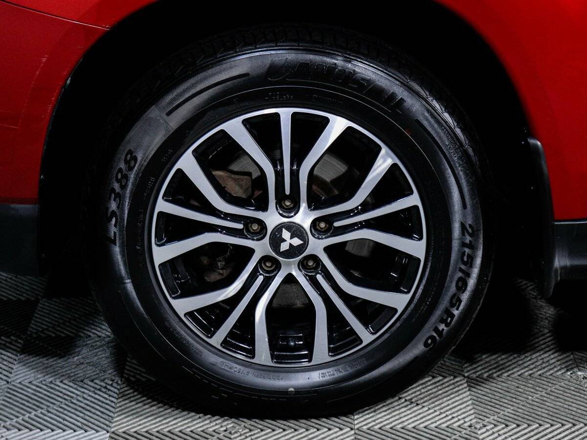 Б/У Митсубиши АС-Икс 2012 года. Фото: #14