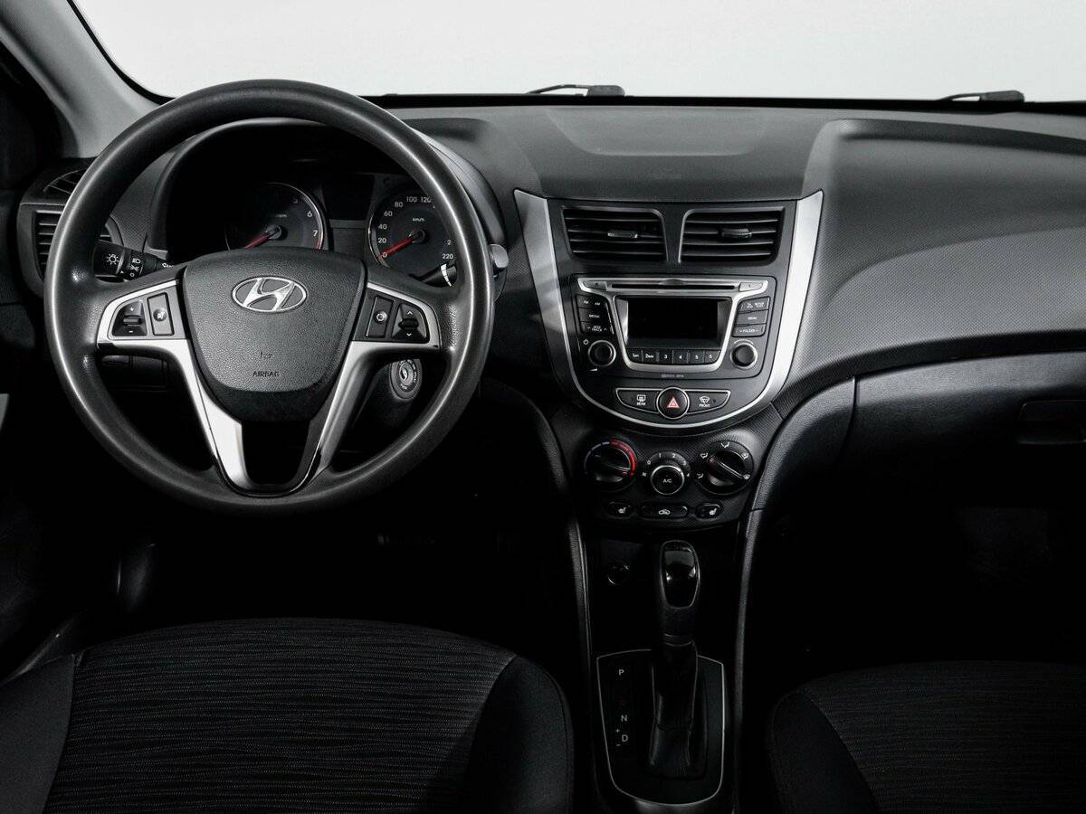 Б/У Хендай Солярис 2016 года. Фото: #11