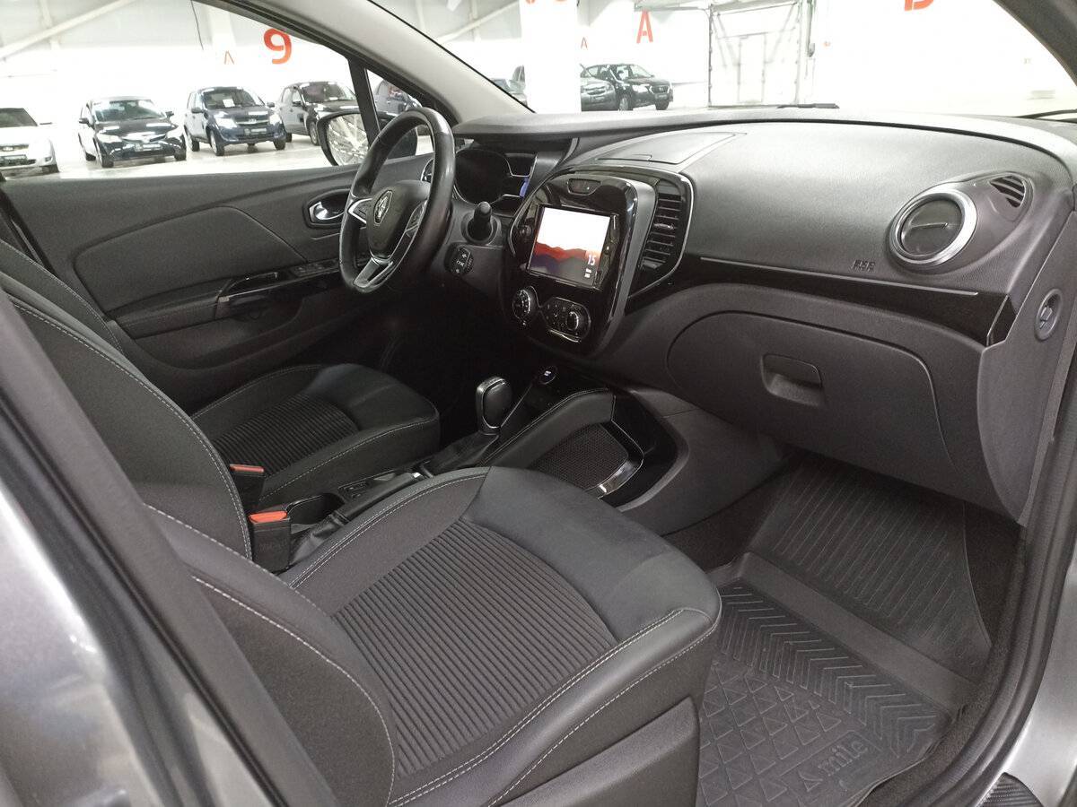 Renault Kaptur 2021 года с пробегом. Фото: #10