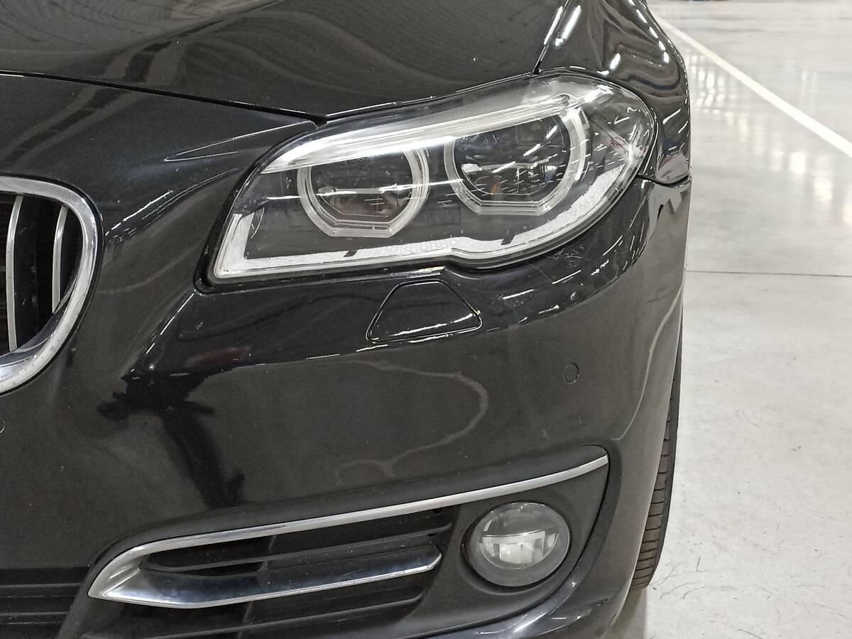 BMW 5 серии 2016 года с пробегом. Фото: #16