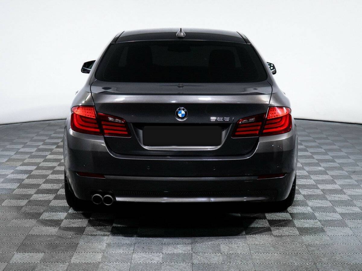 BMW 5 серии 2012 года с пробегом. Фото: #5