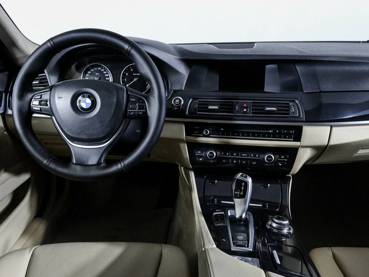 BMW 5 серии 2012 года с пробегом. Фото: #11