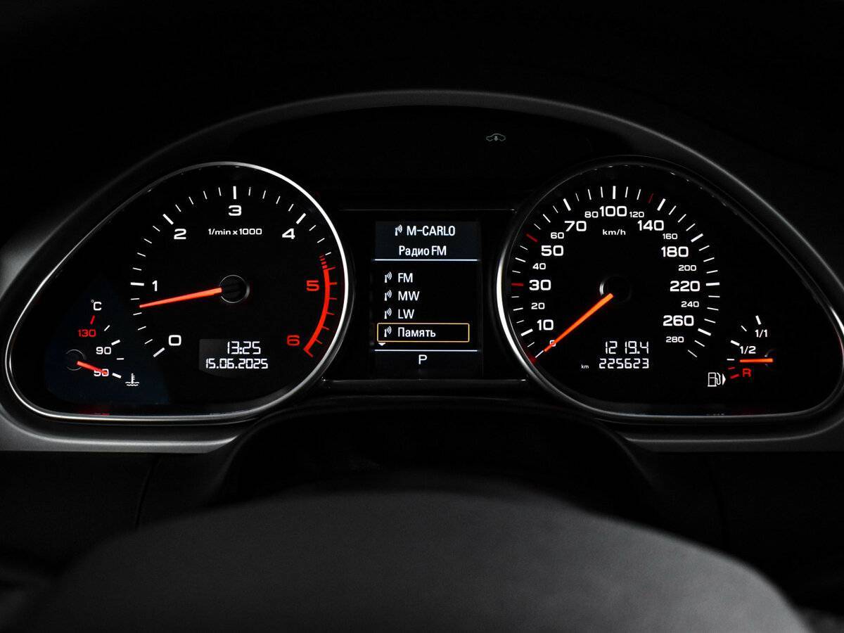 Audi Q7 2013 года с пробегом. Фото: #18