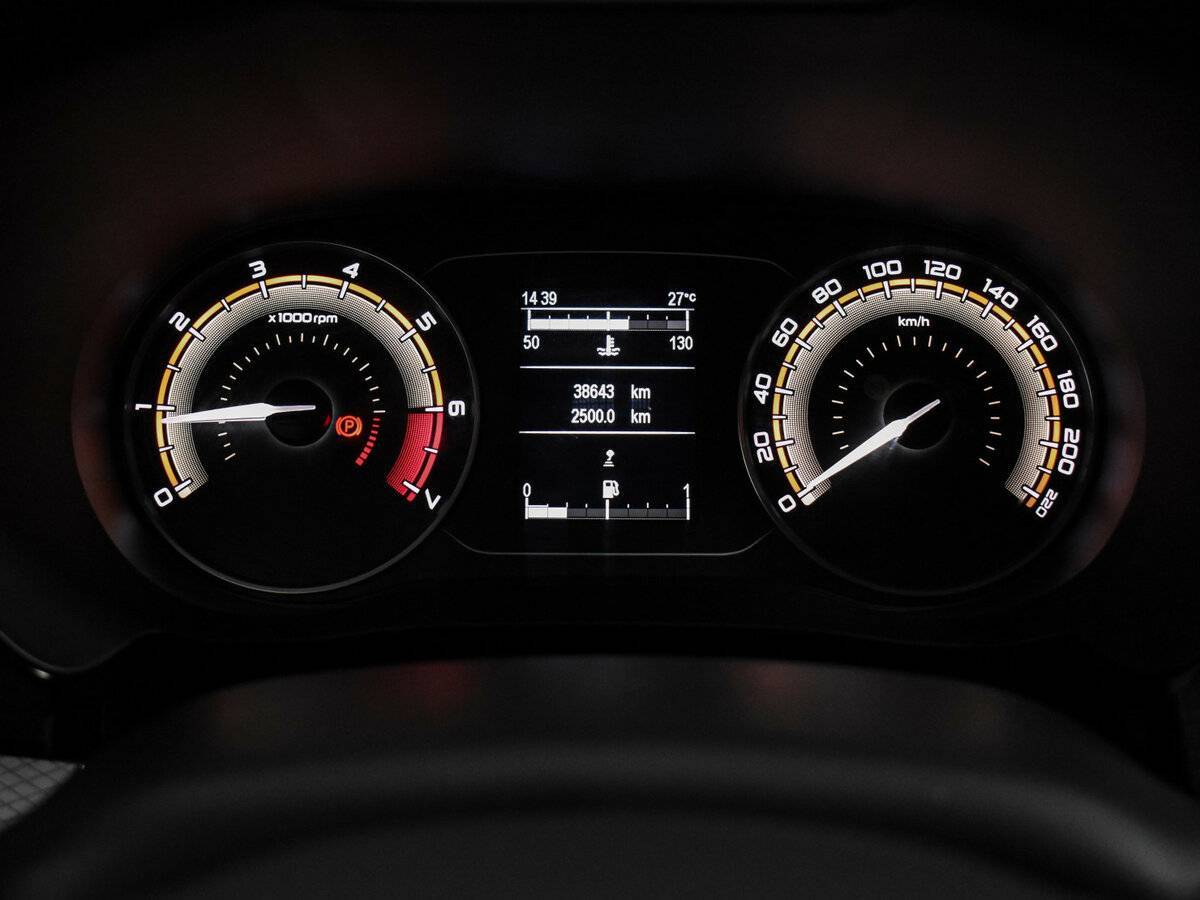 Lada (ВАЗ) Vesta 2023 года с пробегом. Фото: #15