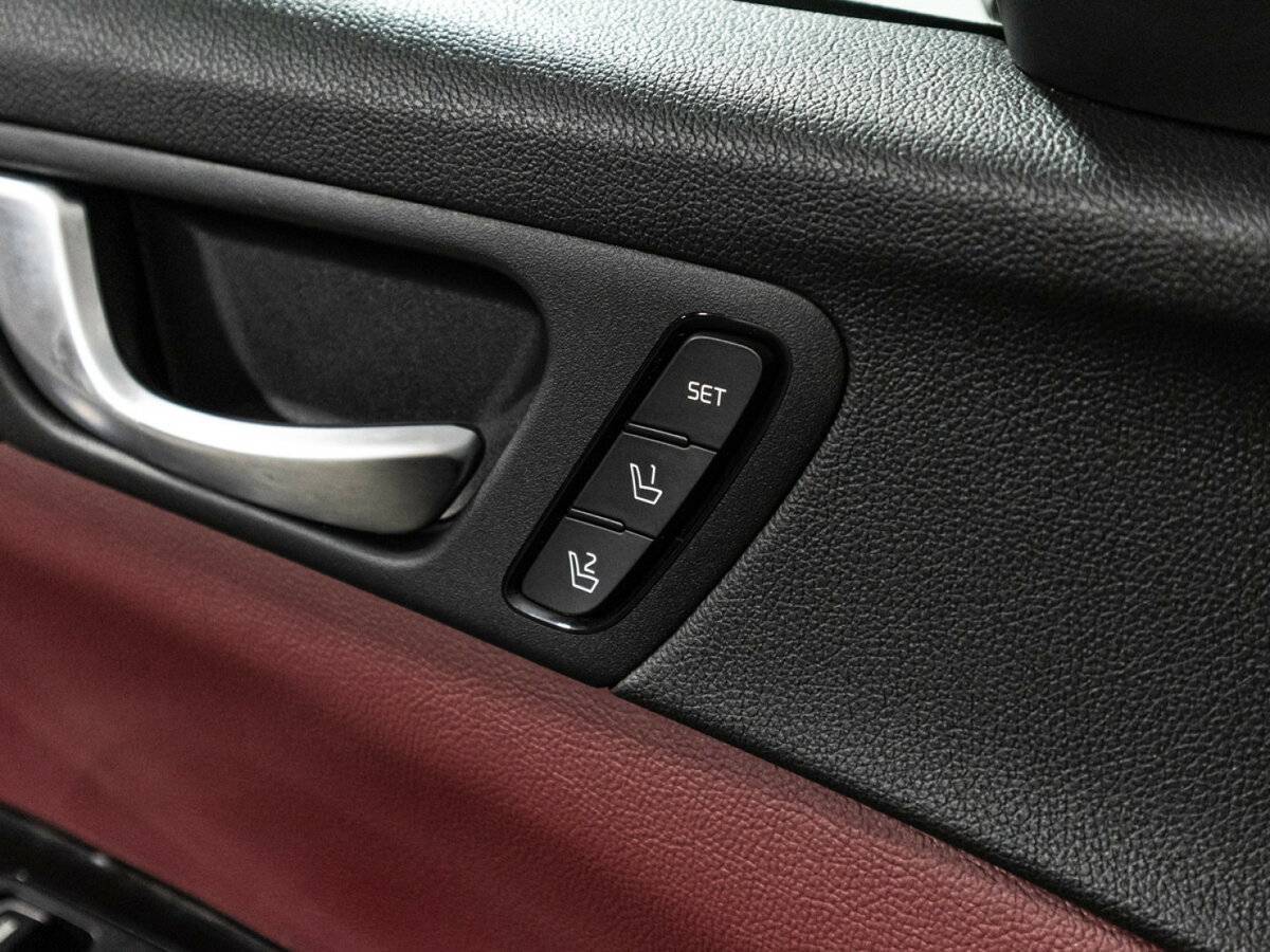 Б/У Киа Оптима 2019 года. Фото: #23