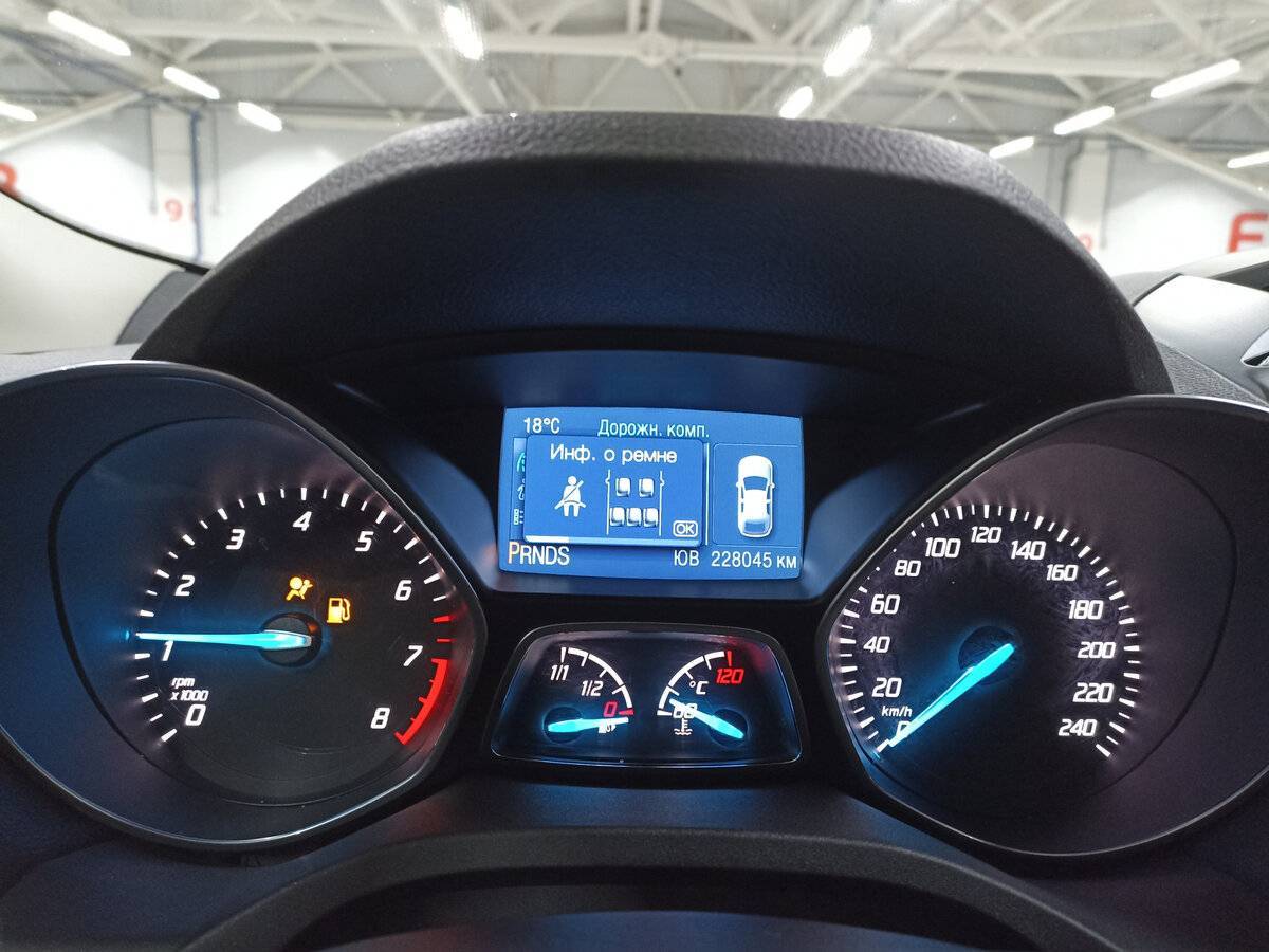 Ford Kuga 2014 года с пробегом. Фото: #12