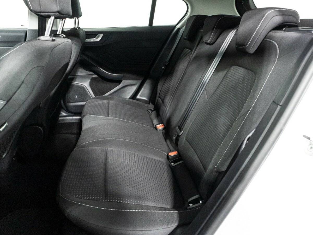 Ford Focus 2019 года с пробегом. Фото: #9