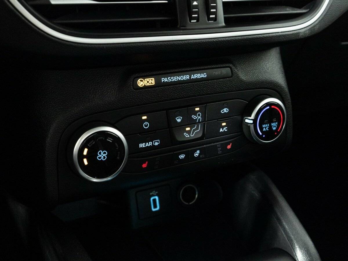 Ford Focus 2019 года с пробегом. Фото: #17