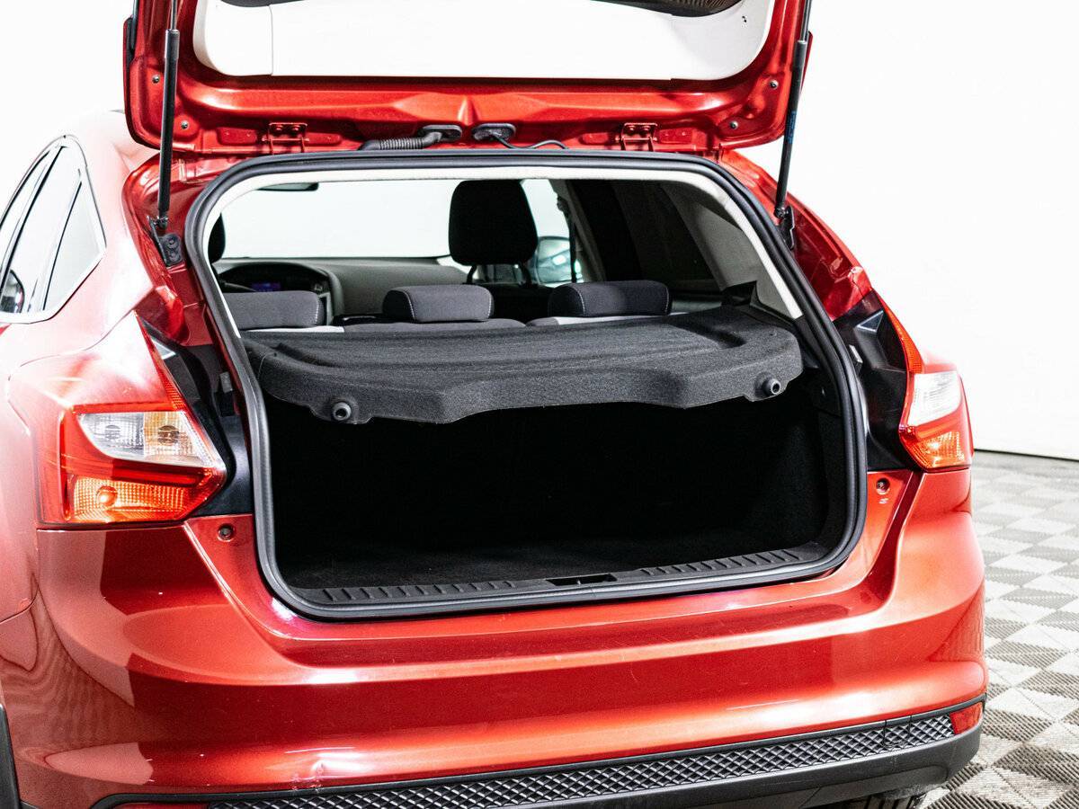 Ford Focus 2012 года с пробегом. Фото: #8