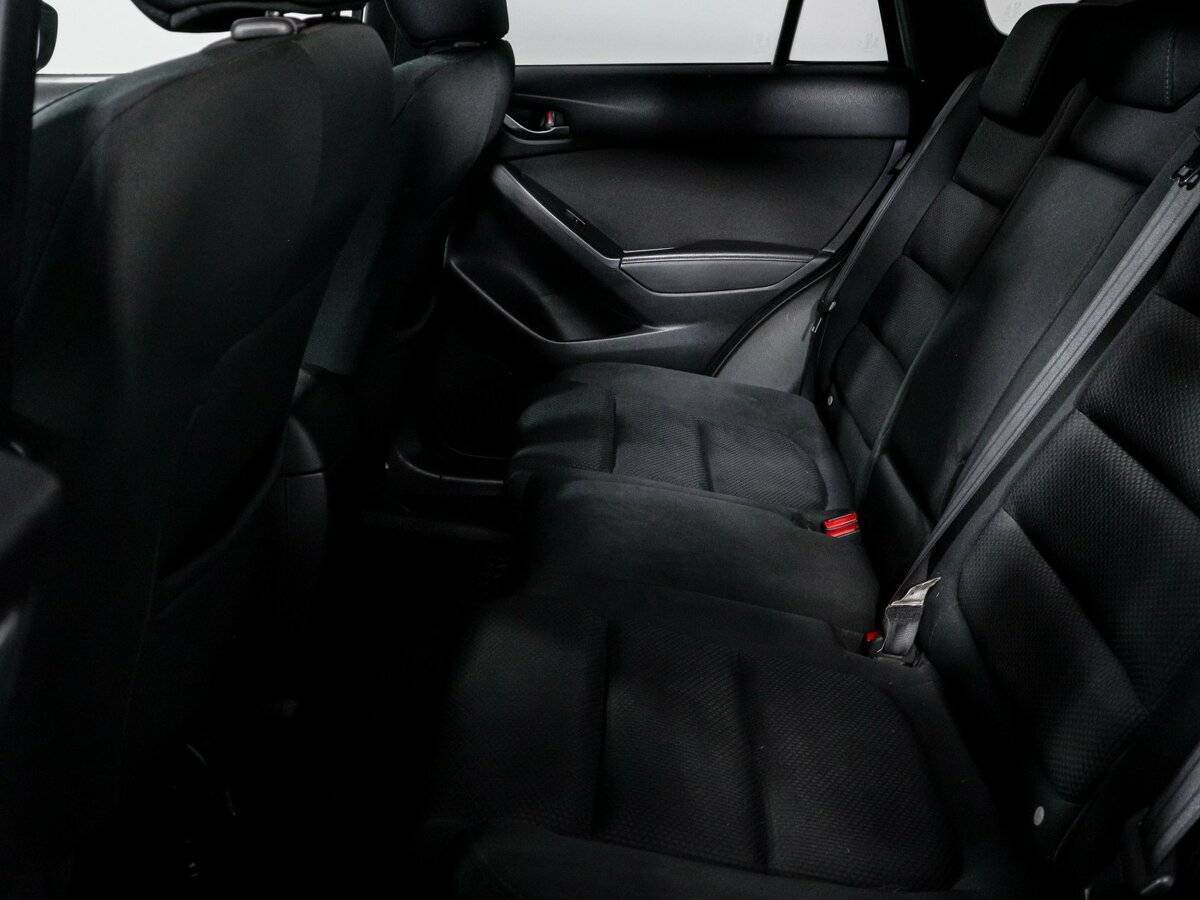 Б/У Мазда Ц-Икс-5 2015 года. Фото: #9