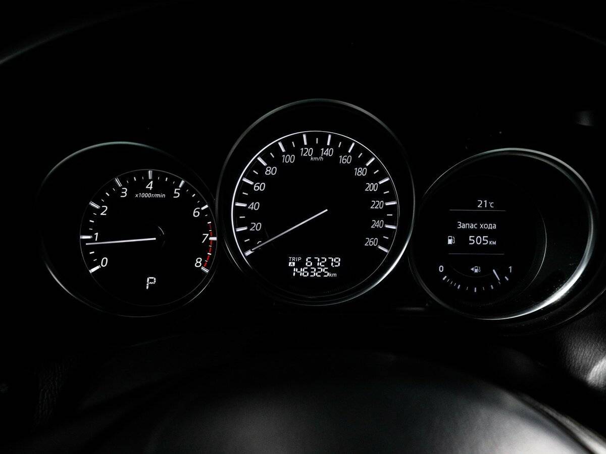 Б/У Мазда Ц-Икс-5 2015 года. Фото: #10