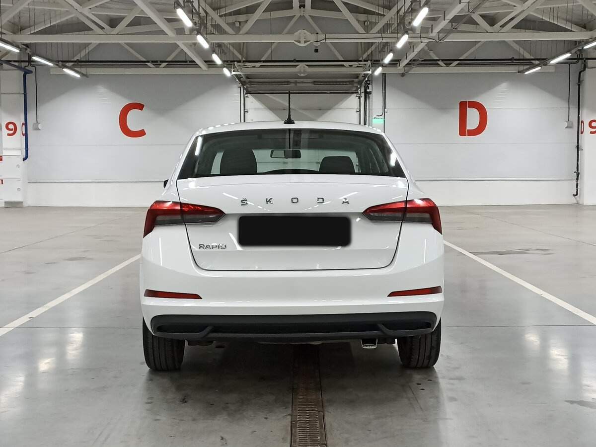 Skoda Rapid 2021 года с пробегом. Фото: #5