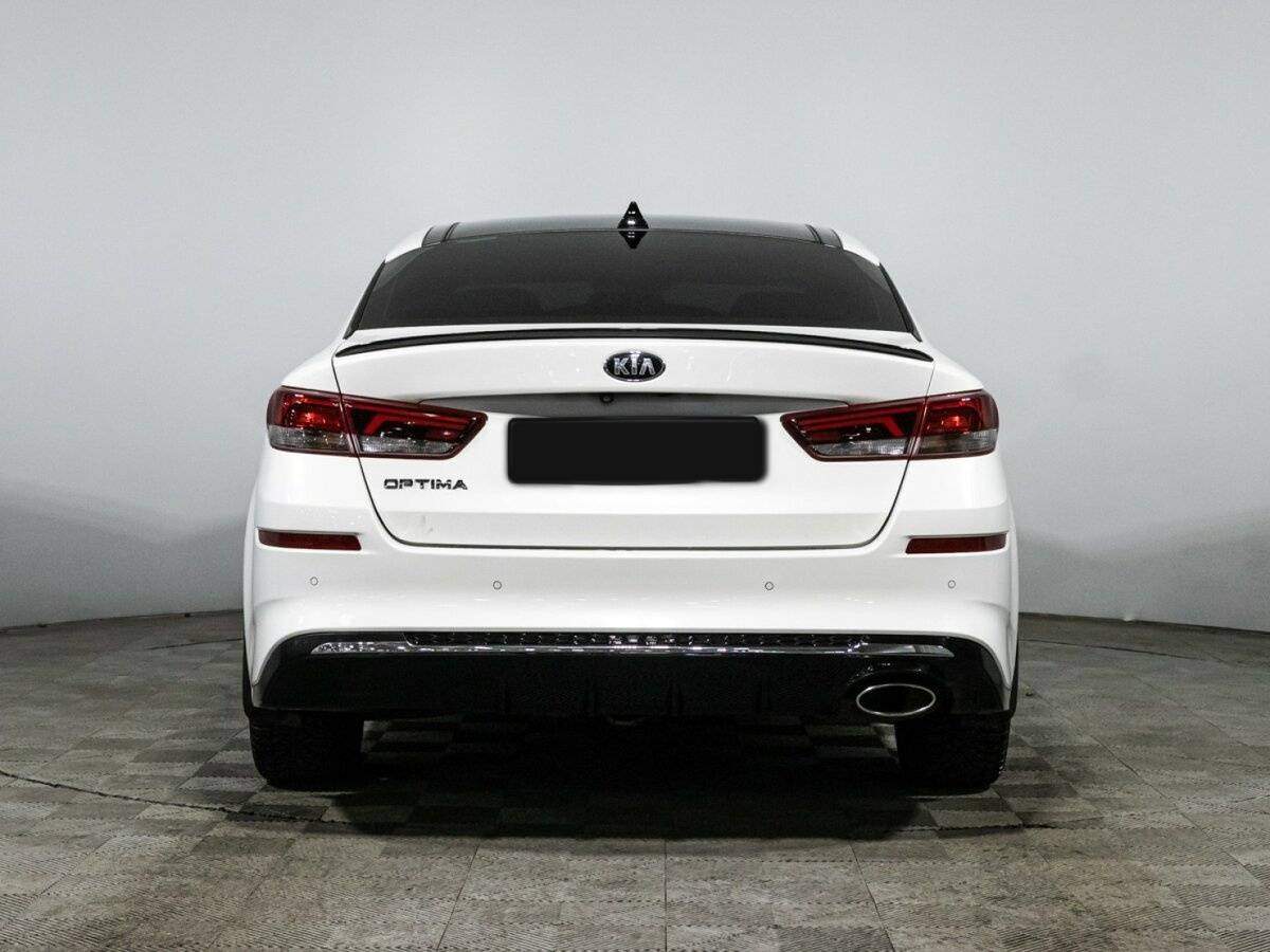 Kia Optima 2019 года с пробегом. Фото: #5