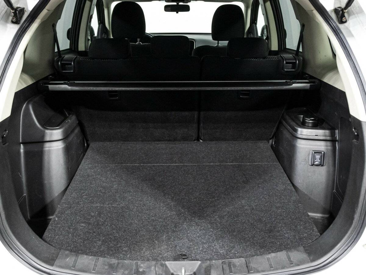 Mitsubishi Outlander 2021 года с пробегом. Фото: #14