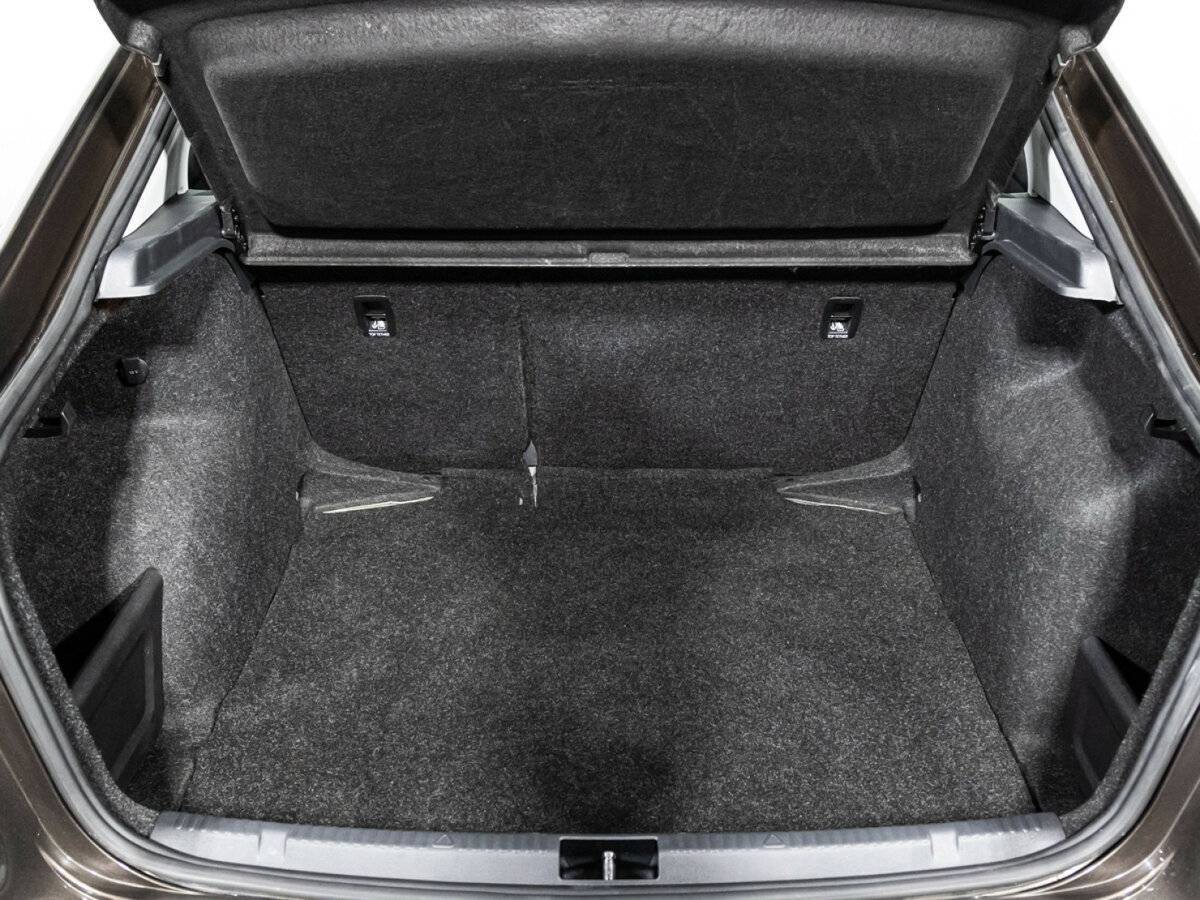 Skoda Rapid 2020 года с пробегом. Фото: #14