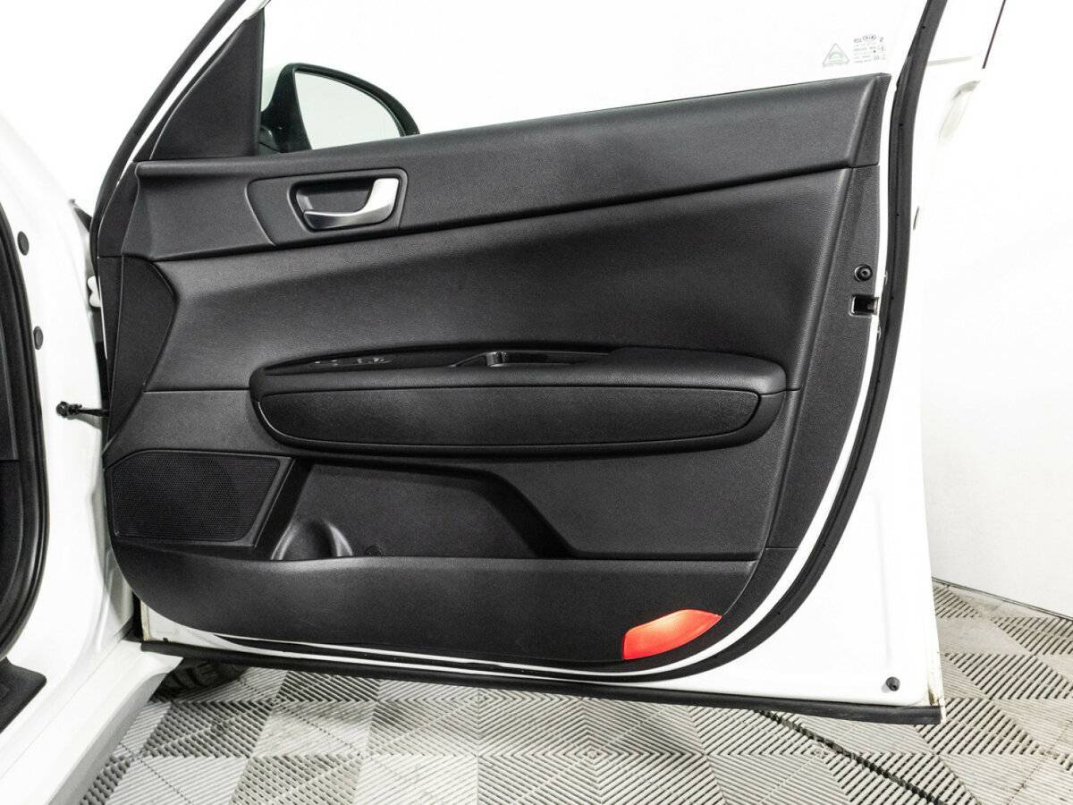Kia Optima 2020 года с пробегом. Фото: #33