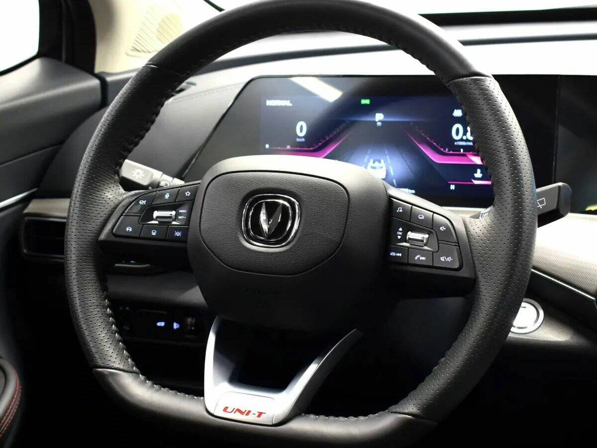 Changan UNI-T 2023 года с пробегом. Фото: #7